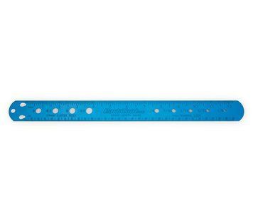 Инструмент измерительный Park Tool SBC-1 длины спиц, диаметров шариков подшипников и клиньев шатунов.