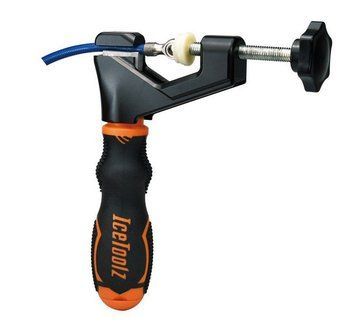 Инструмент Ice Toolz 54P5 для сборки элементов гидролинии